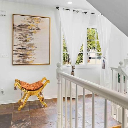 Stunning Mediterranean Mansion In Laurel Canyon Los Ángeles Exterior foto