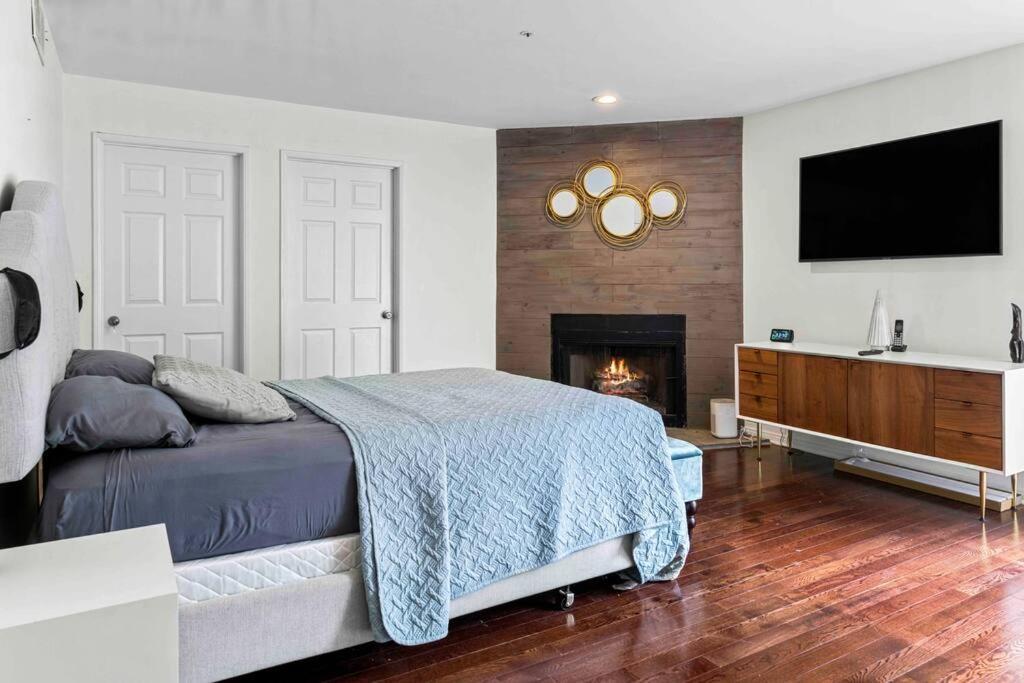 Stunning Mediterranean Mansion In Laurel Canyon Los Ángeles Exterior foto